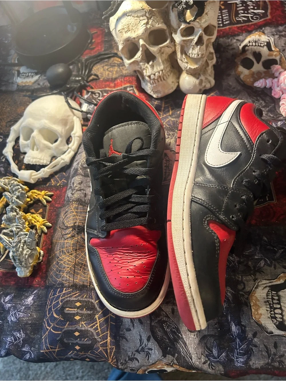 Nike Air Jordan 1 Low Black/Red Low-Top Sneakers
